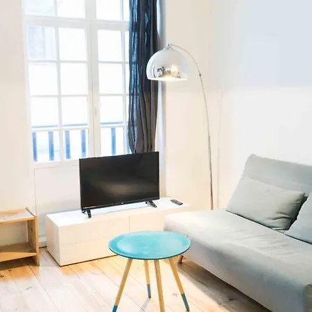 Apartment Nice And Bright Apartment